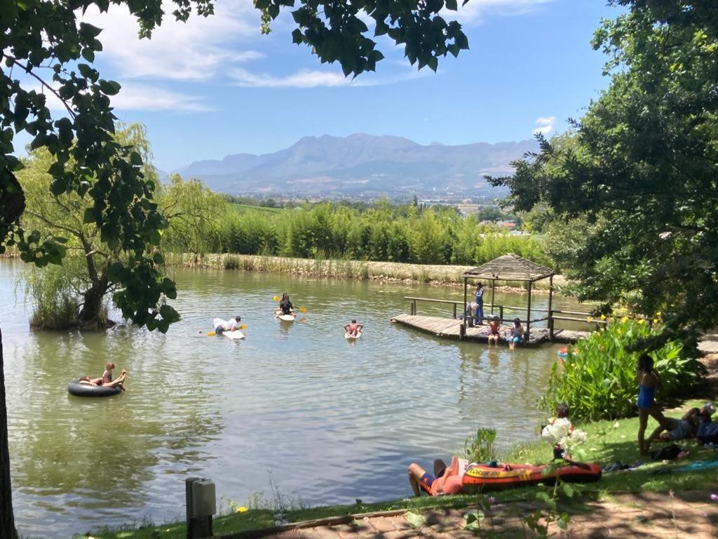 Picardie Guest Farm Paarl Exterior foto