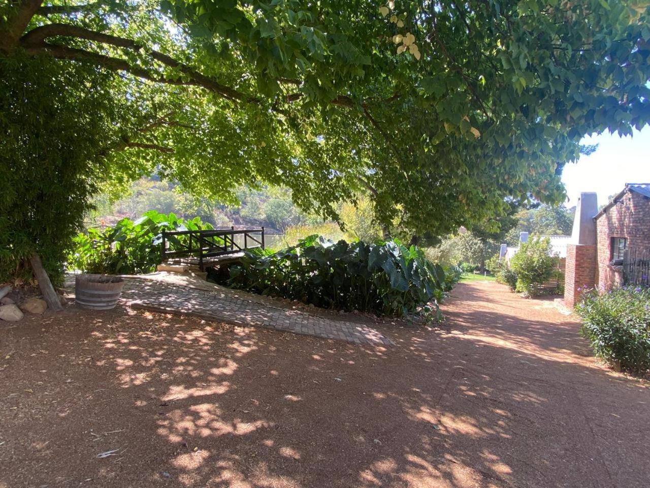 Picardie Guest Farm Paarl Exterior foto
